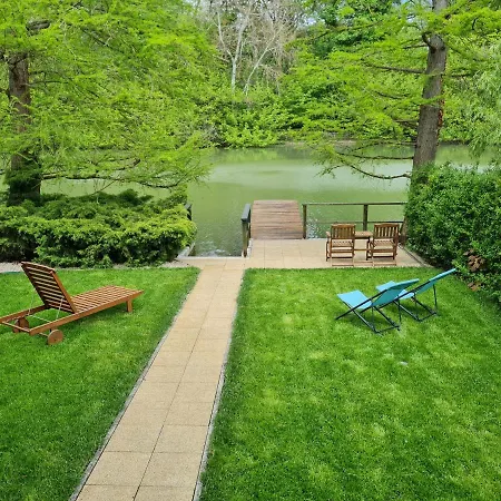 Koeroesparti Paradicsom سزارفاس