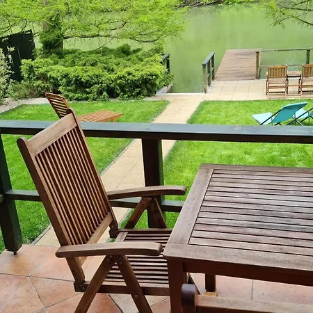 بيت للعطل Koeroesparti Paradicsom