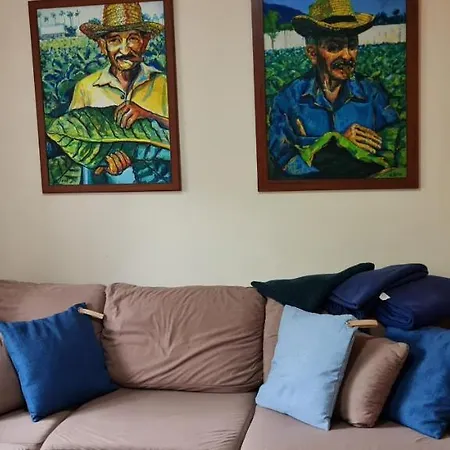 Koeroesparti Paradicsom بيت للعطل سزارفاس